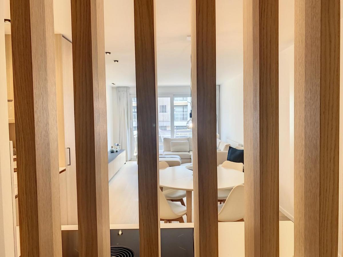 Appartement 'De Strandjutter' In Oostduinkerke - Bad Exterior foto